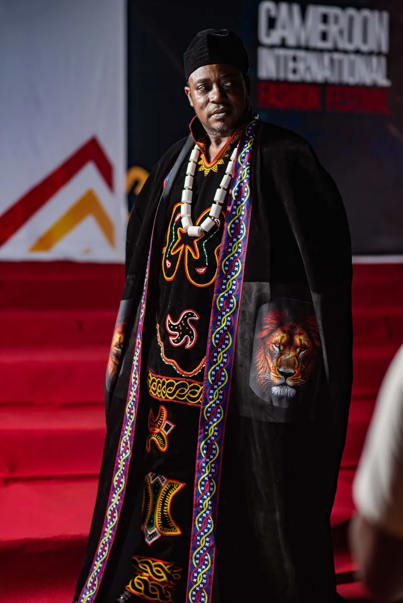 Guest in an embroidered royal robe